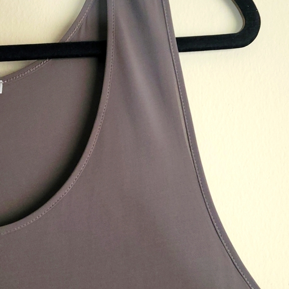 Sarah Pacini Shear Taupe Tunic with Lettuce Hem Size 4 - Picture 7 of 7